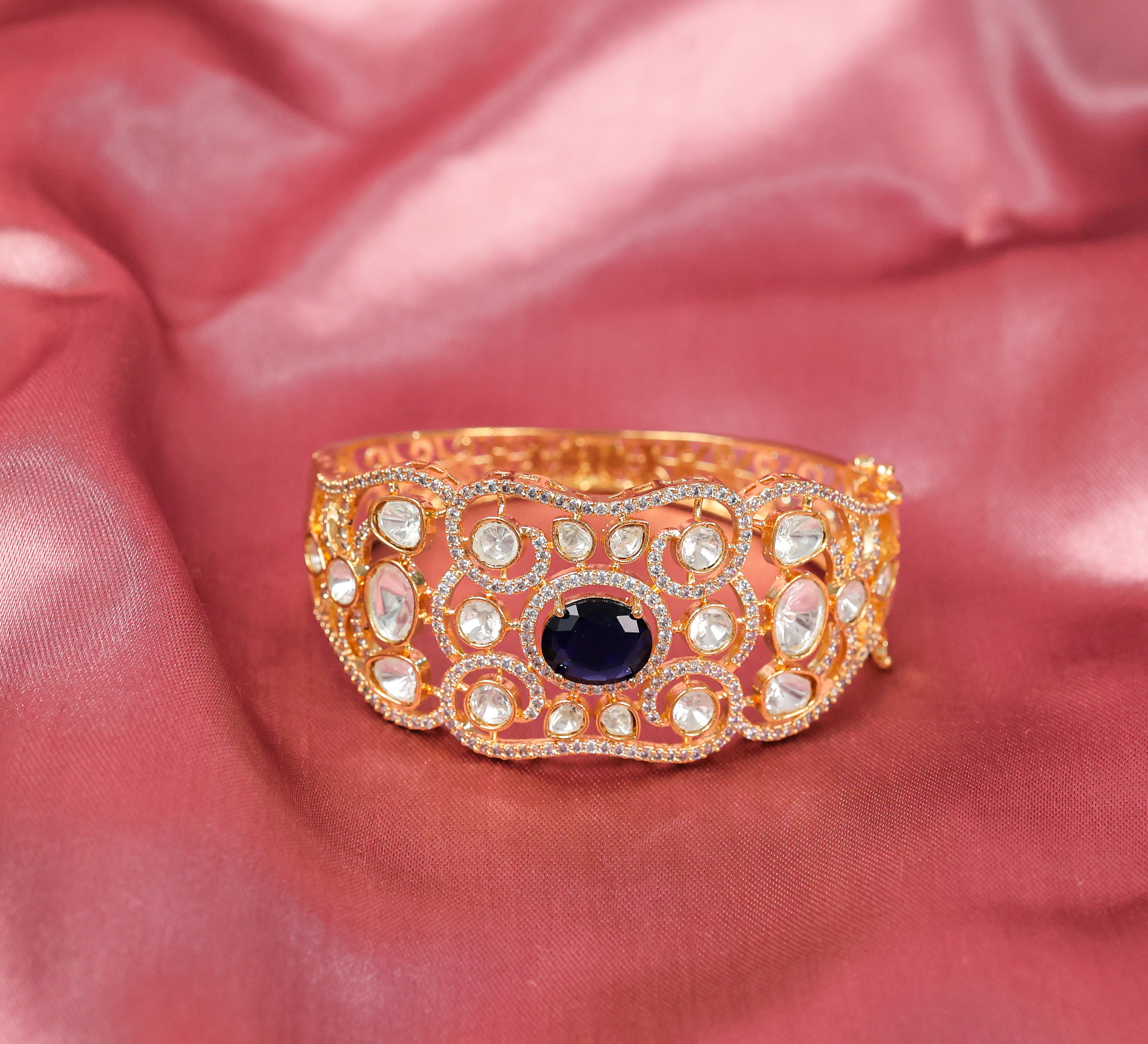 Refined Kundan & Hydro Stone Goldpolish Bracelet