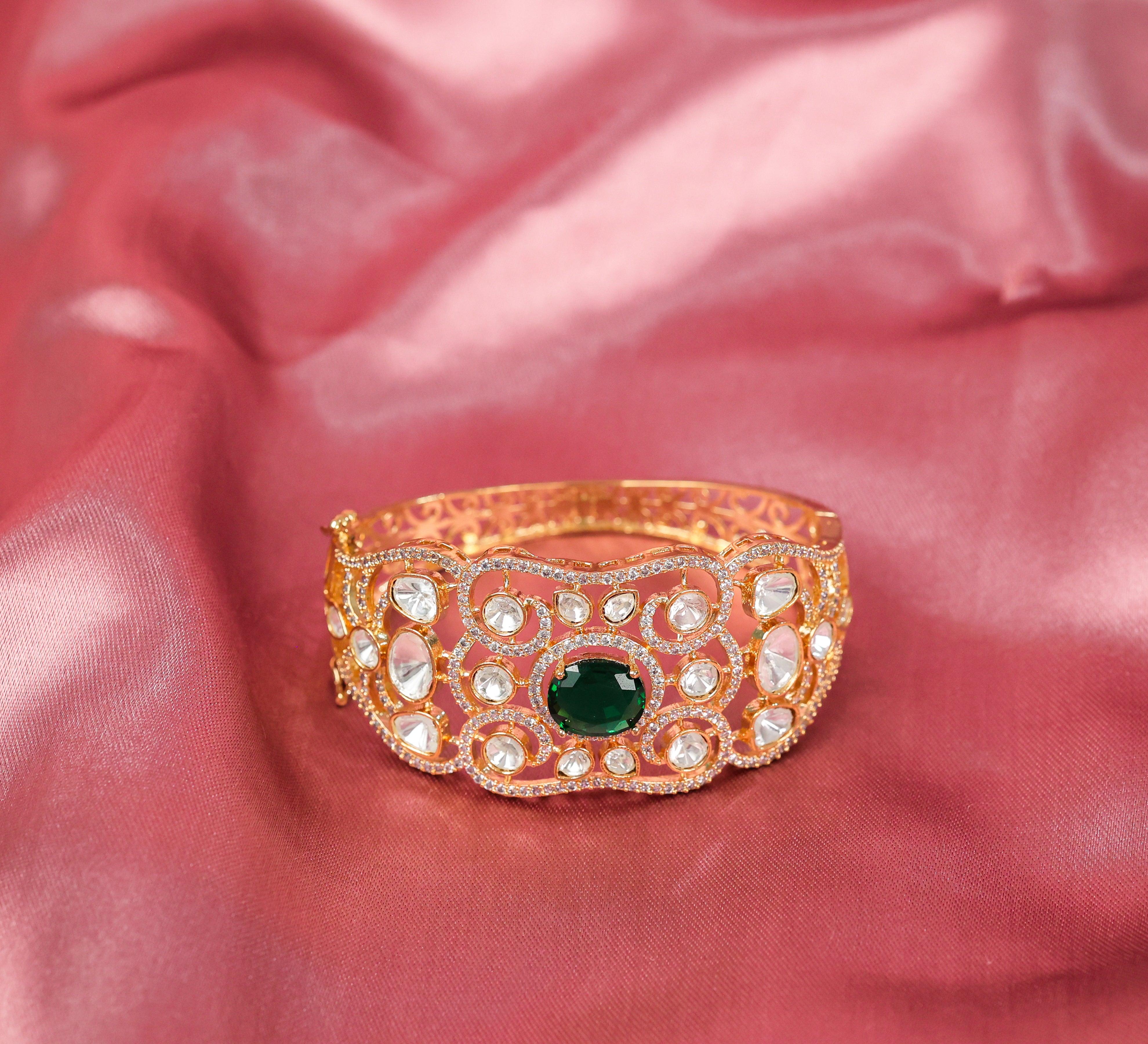 Refined Kundan & Hydro Stone Goldpolish Bracelet