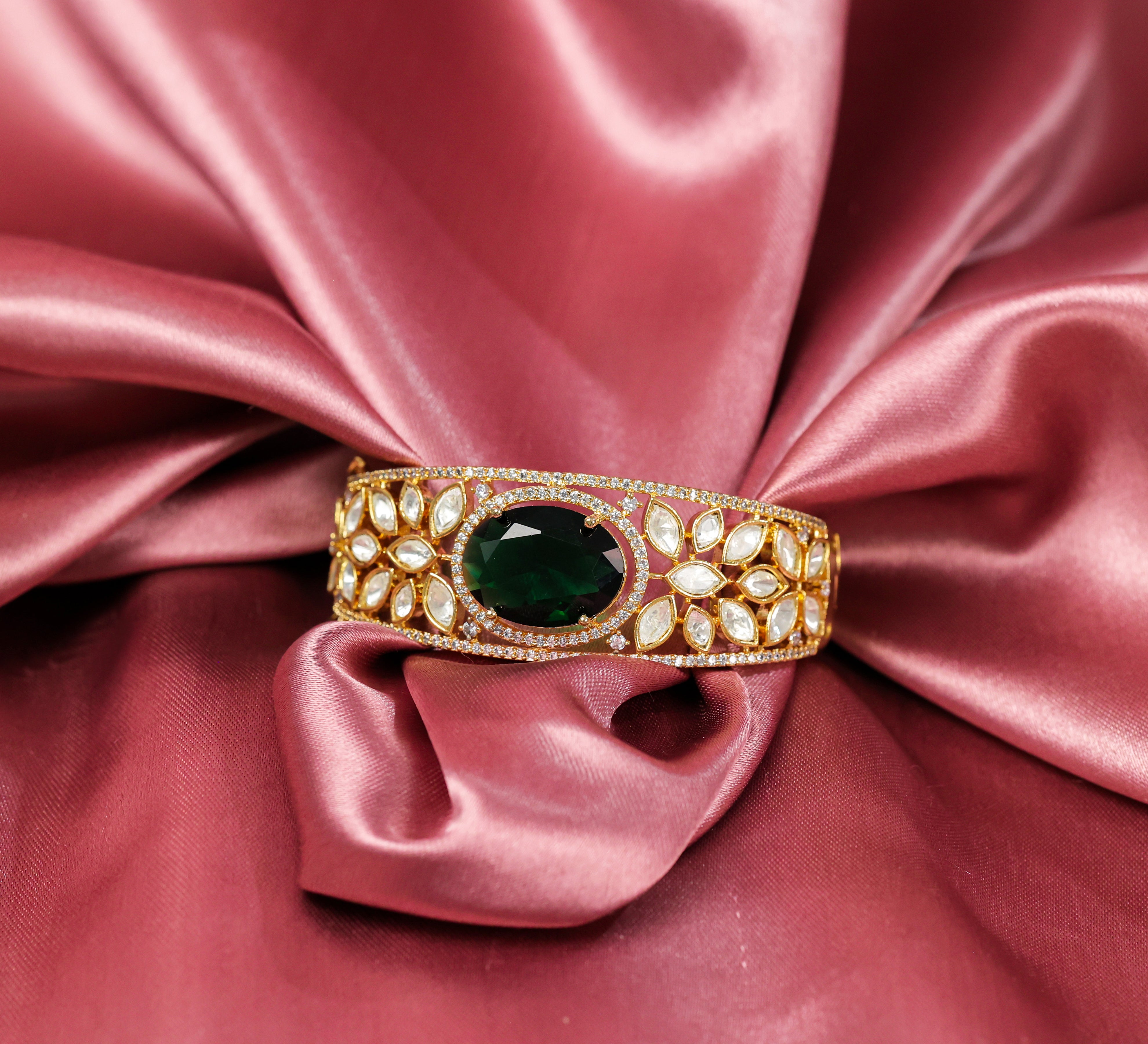 Openable Goldpolish Bracelet with Kundan & Hydro Stones