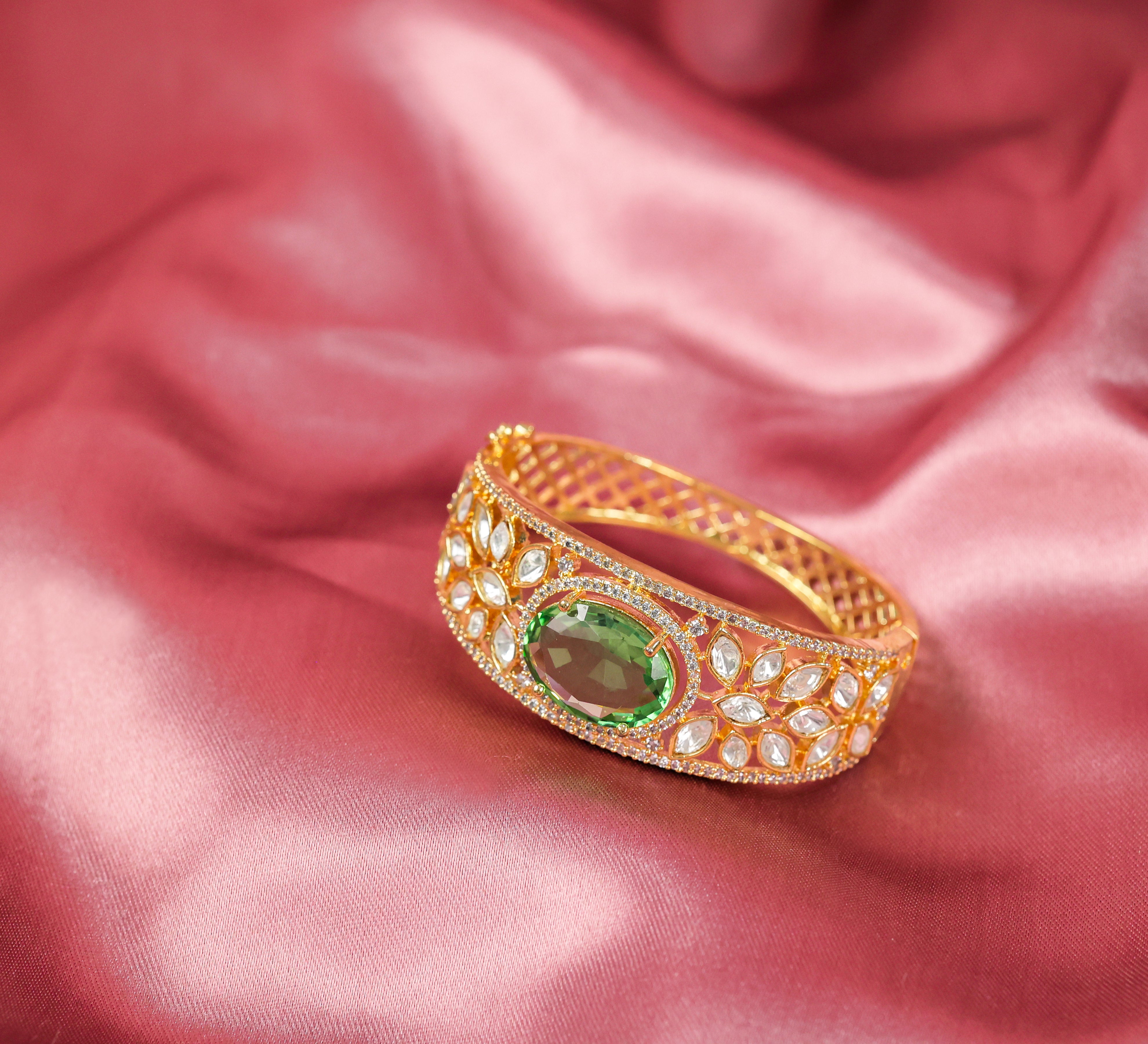 Openable Goldpolish Bracelet with Kundan & Hydro Stones