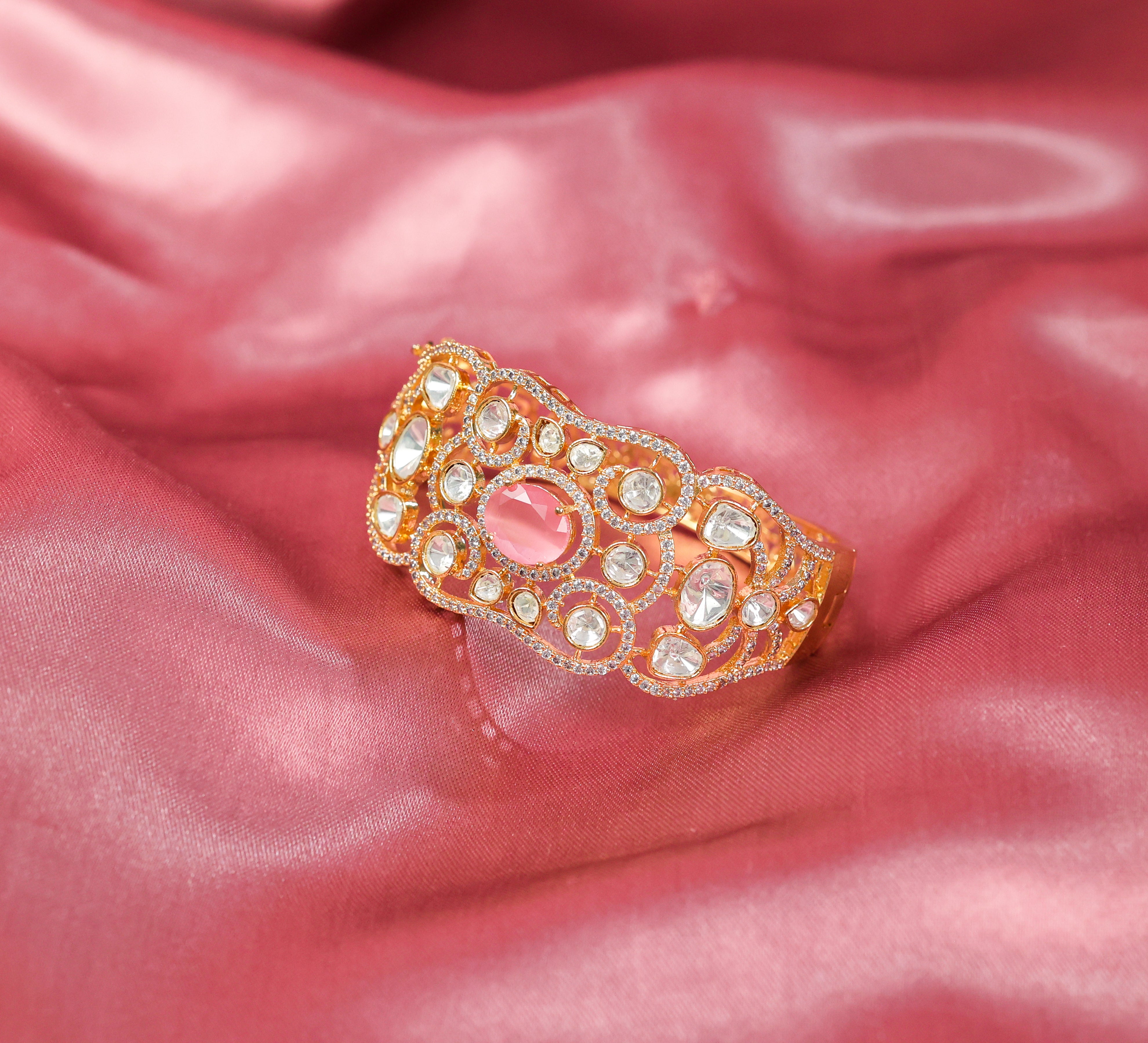 Refined Kundan & Hydro Stone Goldpolish Bracelet