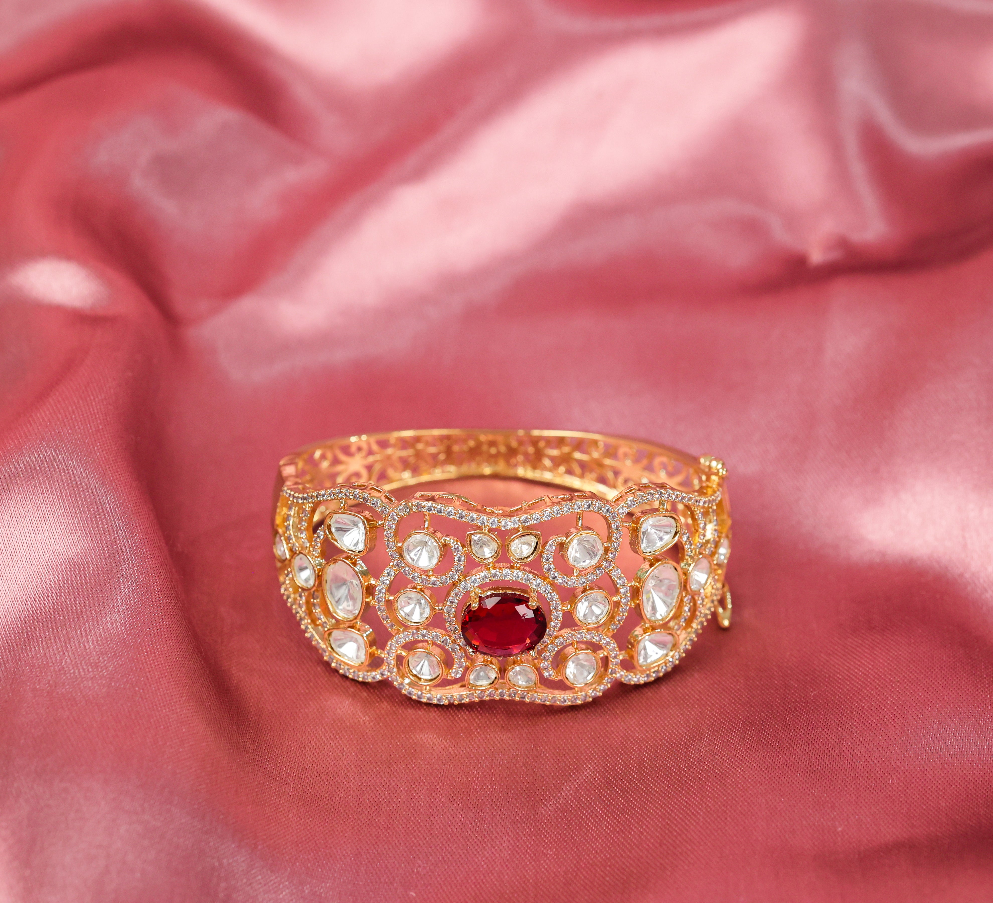 Refined Kundan & Hydro Stone Goldpolish Bracelet